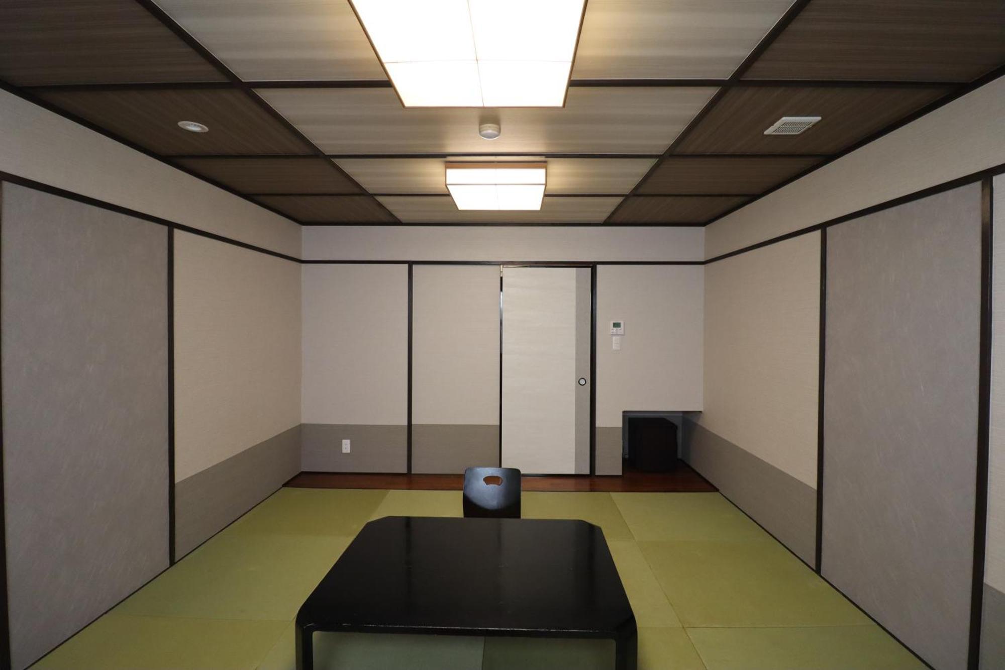 Ryokan Miyoshi Nagoya Buitenkant foto